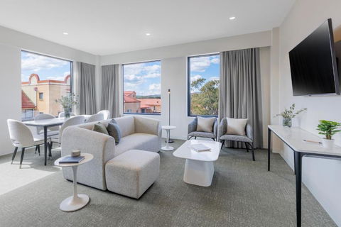 Punthill Tuggeranong - Maitland Accommodation 2