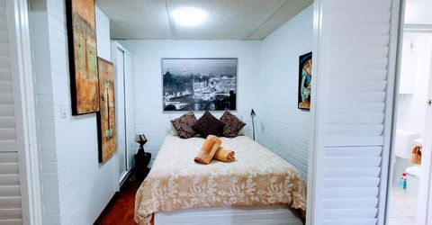 Quaint & Tranquil Subiaco 1 Bedroom Apartment - Maitland Accommodation 1