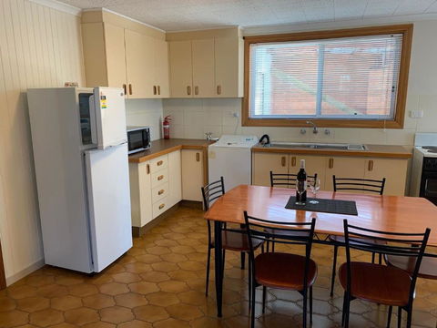Quaint Hideaway - Maitland Accommodation 2