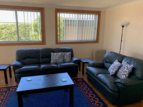 Quaint Hideaway - Maitland Accommodation 3