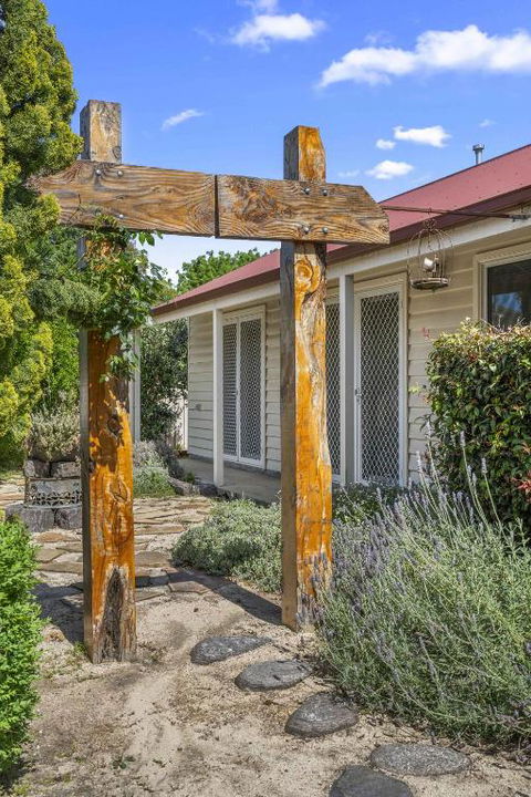Quaint Garden Oasis With Free Parking - Maitland Accommodation 2
