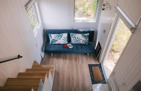 Quiet Lake House In Winery By Tiny Away - Maitland Accommodation 3