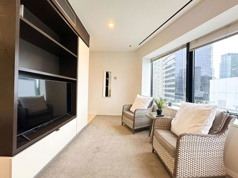 QV Central Oasis Contemporary City Getaway - Maitland Accommodation 3