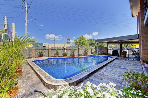 Raintree Motel - Maitland Accommodation 1