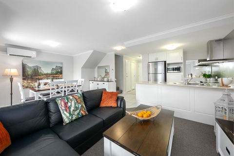 At Rita's - Maitland Accommodation 3