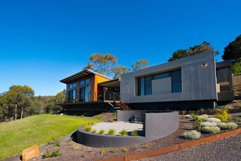 Aura House - Maitland Accommodation 0