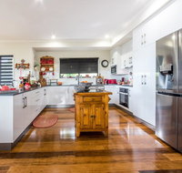 Austinmer - Cannonvale - Maitland Accommodation