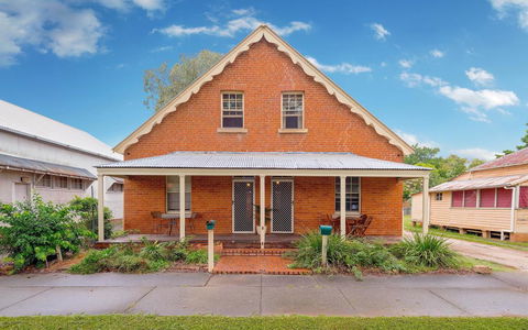 Azile 1875 Heritage Victorian Duplex - Maitland Accommodation 3
