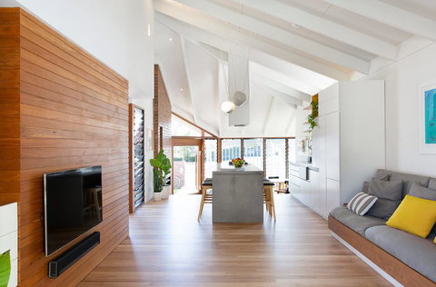 Bacchus - Maitland Accommodation 3