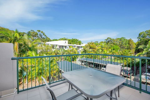 Baden 11 - Rainbow Shores, Couples Beachside Escape, Aircon, Pools - Maitland Accommodation 2