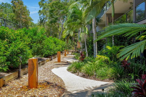 Baden 46 - Rainbow Shores, Walk To Beach, Top Floor, Air Conditioned Unit, Pools - Maitland Accommodation 3