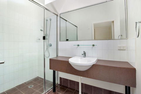 Baden 46 - Rainbow Shores, Walk To Beach, Top Floor, Air Conditioned Unit, Pools - Maitland Accommodation 2