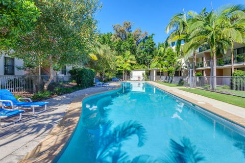Baden 50 - Rainbow Shores, Swimming Pool, Walk To Beach, Tropical Surroundings - Maitland Accommodation 1