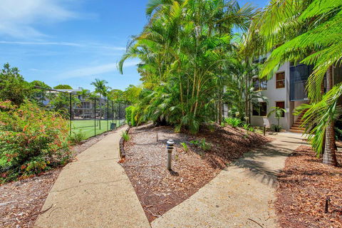 Baden 70 - Rainbow Shores, Ground Floor, Air Con, Overlooking Lap Pool - Maitland Accommodation 2