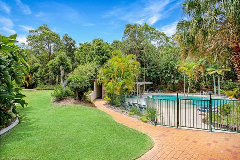 Baden 86 - Rainbow Shores, Walk To Beach, Top Floor, Air Conditioned Unit - Maitland Accommodation 2