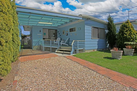 Baltica Beach House - Maitland Accommodation 2