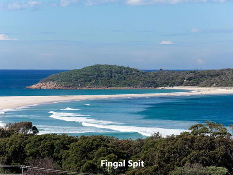 Barefoot' 7/44 Marine Drive - Fabulous Fingal Bay - Maitland Accommodation 0