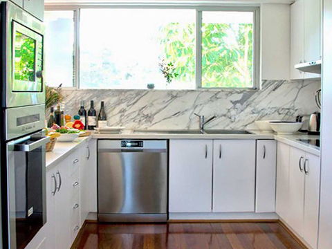 Barefoot' 7/44 Marine Drive - Fabulous Fingal Bay - Maitland Accommodation 3