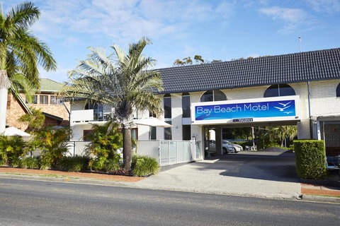 Bay Beach Motel - Maitland Accommodation 3