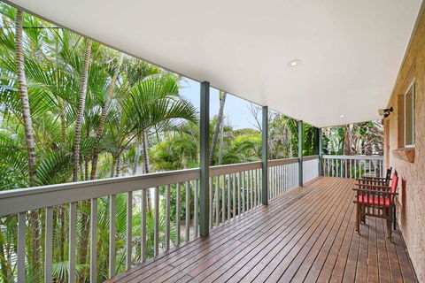 Beach Affair - 10 Callitris Crescent - Maitland Accommodation 3