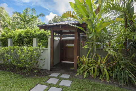 Beach Condominium - Maitland Accommodation 1