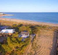 Beach Cottage In The Heart Of Mandurah - Maitland Accommodation