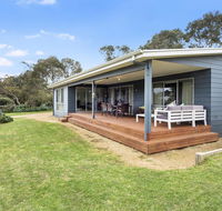 Beach Fun - 11 Broadbeach Drive - Maitland Accommodation