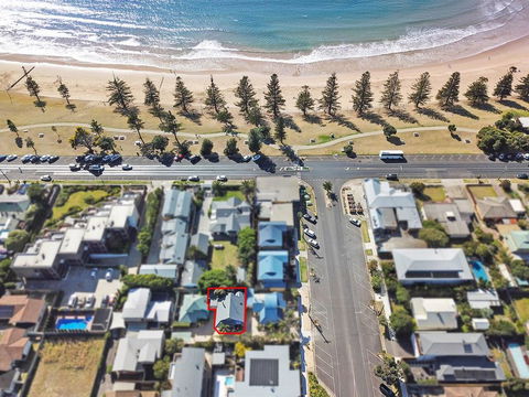 Beach Life - Maitland Accommodation 0
