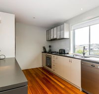 Beach Road Classic 2-114 - Maitland Accommodation