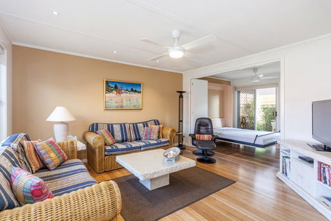 Beach Road Classic 3-10 - Maitland Accommodation 1