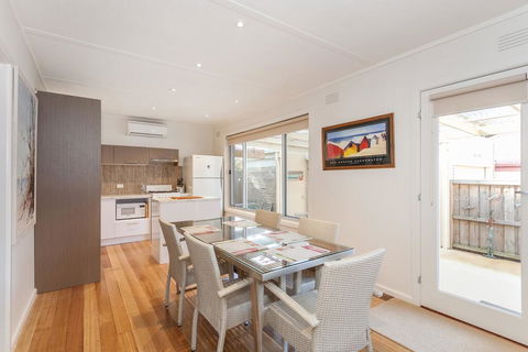 Beach Road Classic 3-10 - Maitland Accommodation 3