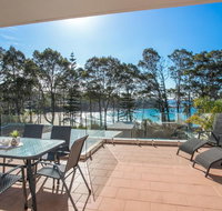 Beach side holiday apartment - Maitland Accommodation