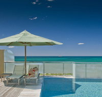 Beach Suites - Maitland Accommodation
