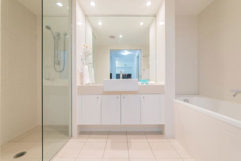 Beaches On Lammermoor Apartments - Maitland Accommodation 2