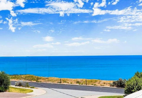 Relaxing Getaway Beachfront Access Multi Family Pets Mandurah - Maitland Accommodation 2