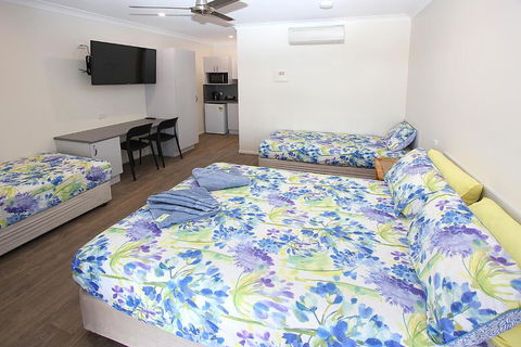 Reef Gardens Motel - Maitland Accommodation 3