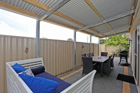 Relax At Falcon By The Bay - Maitland Accommodation 3
