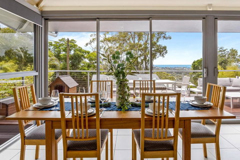 Relax In Buderim - Water Views - Maitland Accommodation 3