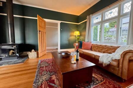 Renovated Cottage Near Cataract Gorge Launceston - Maitland Accommodation 0