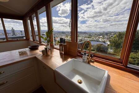 Renovated Cottage Near Cataract Gorge Launceston - Maitland Accommodation 2