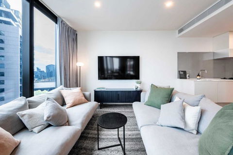 Resort Style Living 2 Bed Apt With Pool BBQ - Maitland Accommodation 0