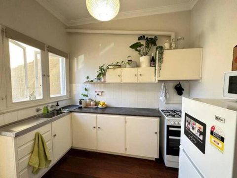 Retro Apt 6 Mins To Victoria Quay - Maitland Accommodation 1