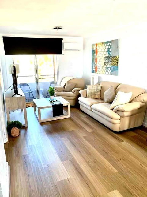 Right In Fremantle - Maitland Accommodation 0