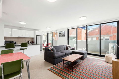Right In The Centre Of Town - Maitland Accommodation 0