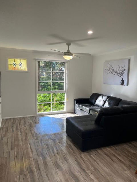 River Frontage Unit Moama - Maitland Accommodation 3