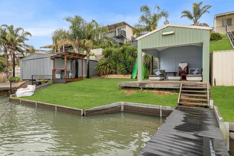 River Life - Maitland Accommodation 1