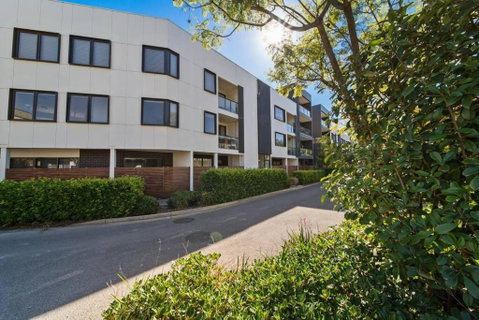 River Torrens Retreat - 2BR, Parking, Wi-Fi - Maitland Accommodation 3