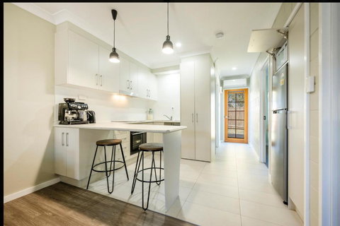 Riverdale Boutique Townhouses No 12 - Maitland Accommodation 3