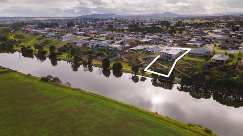 Riverside Haven - Maitland Accommodation 1