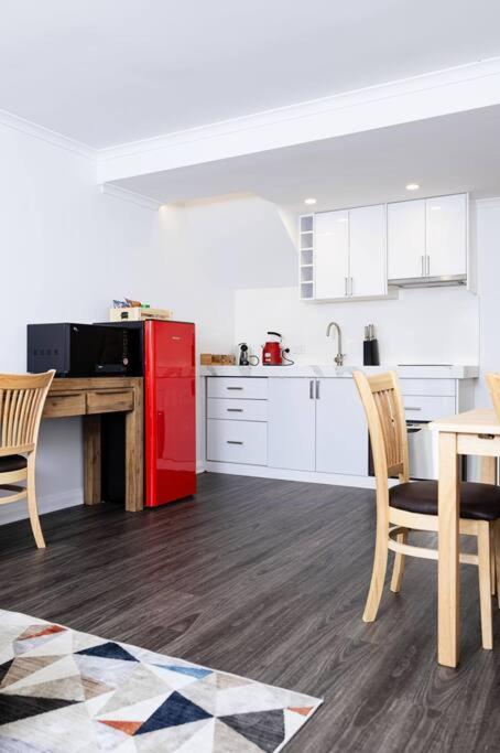 Salamanca Getaway Battery Point - Maitland Accommodation 0